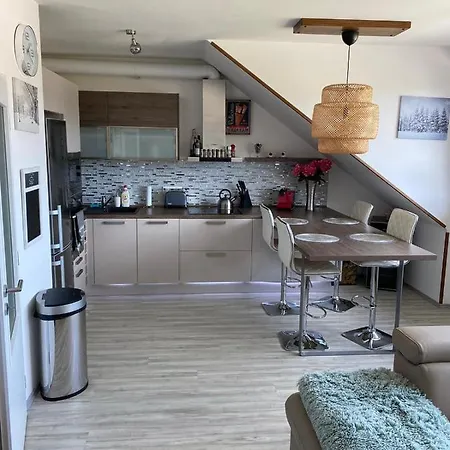 Deluxe Lisci Kopec Apartment